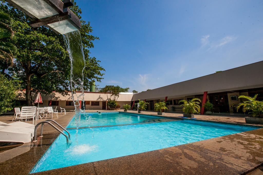Hotel Fazenda Mato Grosso กูยาบา ภายนอก รูปภาพ