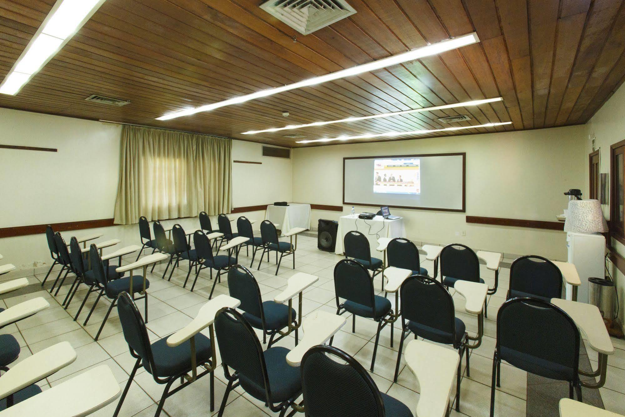 Hotel Fazenda Mato Grosso กูยาบา ภายนอก รูปภาพ